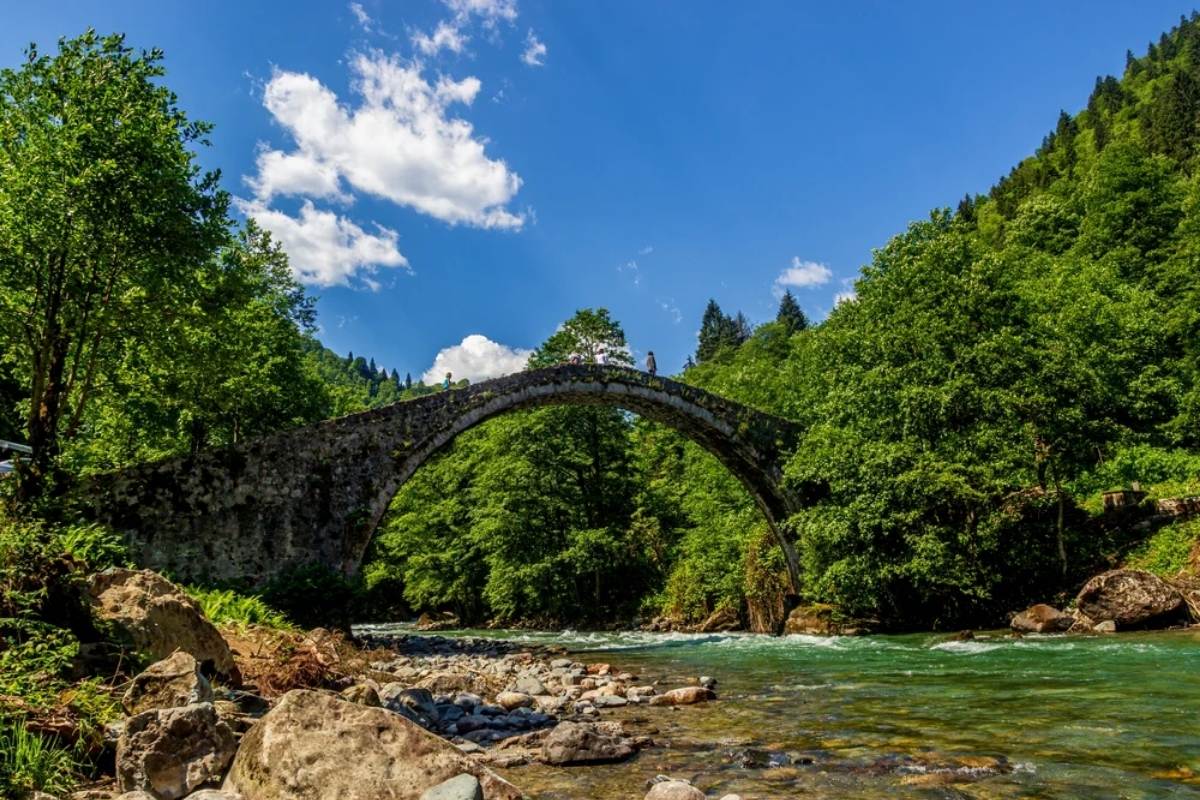 Ayder Yaylası & Gelin Tülü Şelalesi Turu